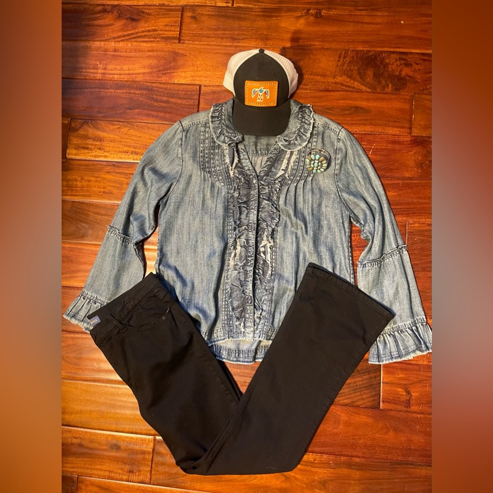 Ivy Jane denim button shirt